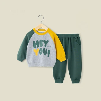 Bahar Yeni Çocuk Spor Setleri Patchwork Kontrast Renk Mektubu Baskı O-Boyun Kazaklar + Katı Pantolon 2 adet Moda Rahat Çocuk Takım Elbise